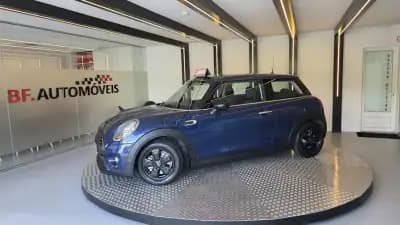 Vendo MINI 2014 - 10900 EUR, 209521 km - AUTO.MOTO.pt