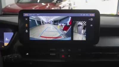 Vendo Jeep Avenger 2024 - 20900 EUR, 23500 km - AUTO.MOTO.pt