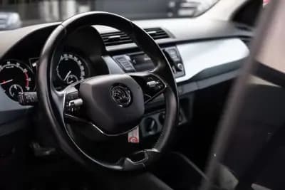 Sell Skoda Fabia 2021 - 10999 EUR, 134000 km - AUTO.MOTO.pt