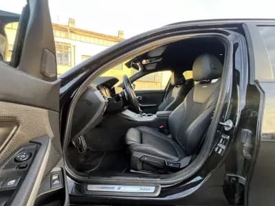 Vendo BMW 320 2021 - 31950 EUR, 80000 km - AUTO.MOTO.pt