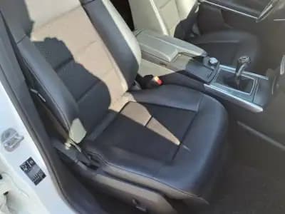 Sell Mercedes-Benz E 220 2014 - 18900 EUR, 213445 km - AUTO.MOTO.pt