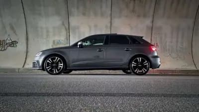 Vendo Audi S3 Sportback 2019 - 39900 EUR, 114000 km - AUTO.MOTO.pt