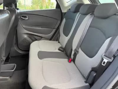 Vendo Renault Captur 2017 - 12500 EUR, 112400 km - AUTO.MOTO.pt