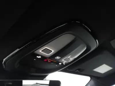 Vendo Volvo XC 40 2022 - 26990 EUR, 111000 km - AUTO.MOTO.pt