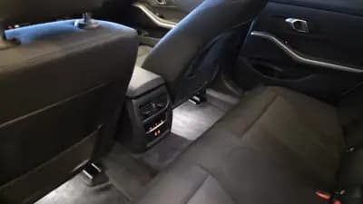 Vendo BMW 330 2021 - 22500 EUR, 213862 km - AUTO.MOTO.pt