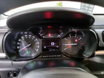 Sell Citroën C3 2021 - 11990 EUR, 22000 km - AUTO.MOTO.pt