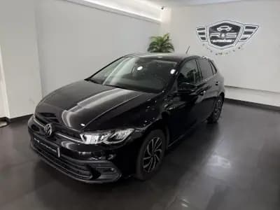 Vendo Volkswagen Polo 2022 - 16500 EUR, 80000 km - AUTO.MOTO.pt