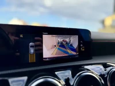 Vendo Mercedes-Benz A 180 2019 - 27950 EUR, 79000 km - AUTO.MOTO.pt