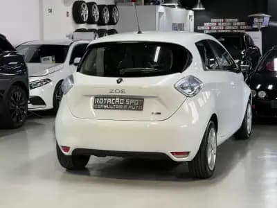 Vendo Renault Zoe 2019 - 9990 EUR, 150000 km - AUTO.MOTO.pt