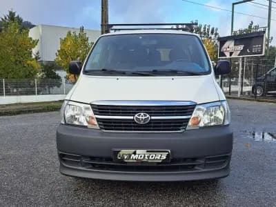 Sell Toyota HiAce 2010 - 12500 EUR, 331380 km - AUTO.MOTO.pt