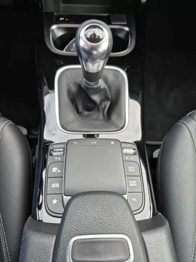 Sell Mercedes-Benz A 180 2021 - 24900 EUR, 104263 km - AUTO.MOTO.pt