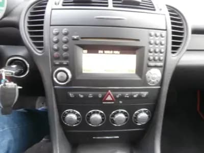 Sell Mercedes-Benz SLK 200 2010 - 16000 EUR, 176098 km - AUTO.MOTO.pt