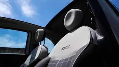 Vendo Fiat 500C 2020 - 10900 EUR, 89000 km - AUTO.MOTO.pt