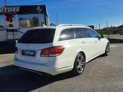 Sell Mercedes-Benz E 220 2014 - 18900 EUR, 213445 km - AUTO.MOTO.pt