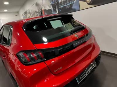 Vendo Peugeot 208 2020 - 14990 EUR, 70000 km - AUTO.MOTO.pt