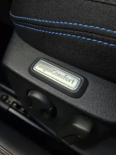 Sell Volkswagen Passat Variant 2020 - 19980 EUR, 160000 km - AUTO.MOTO.pt