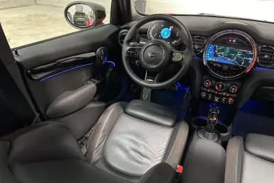 Vendo MINI 2021 - 26950 EUR, 34244 km - AUTO.MOTO.pt