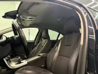 Vendo Volvo S60 2011 - 8999 EUR, 221000 km - AUTO.MOTO.pt