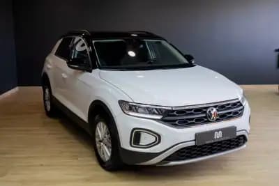 Vendo Volkswagen T-Roc 2023 - 21990 EUR, 70000 km - AUTO.MOTO.pt