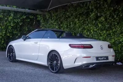 Vendo Mercedes-Benz E 220 2021 - 53900 EUR, 42200 km - AUTO.MOTO.pt