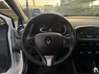 Sell Renault Clio 2016 - 9990 EUR, 114000 km - AUTO.MOTO.pt