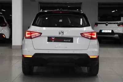 Vendo SEAT Arona 2021 - 15900 EUR, 61331 km - AUTO.MOTO.pt