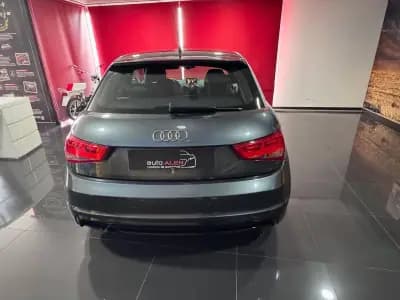 Vendo Audi A1 2012 - 11500 EUR, 218000 km - AUTO.MOTO.pt
