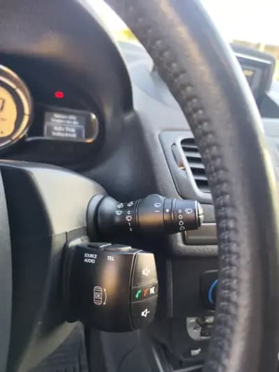 Vendo Renault Mégane Sport Tourer 2014 - 9980 EUR, 92200 km - AUTO.MOTO.pt