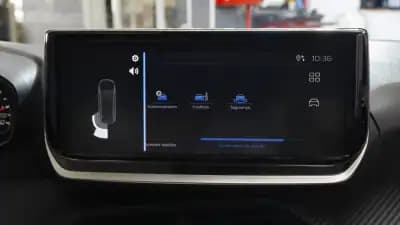 Sell Peugeot 208 2024 - 16450 EUR, 17000 km - AUTO.MOTO.pt