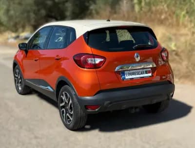Vendo Renault Captur 2016 - 11900 EUR, 102000 km - AUTO.MOTO.pt