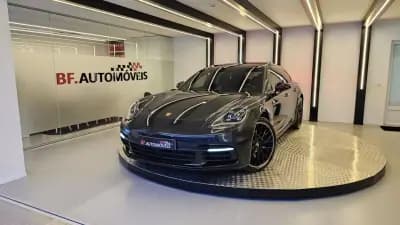 Sell Porsche Panamera Sport Turismo 2018 - 71900 EUR, 135500 km - AUTO.MOTO.pt
