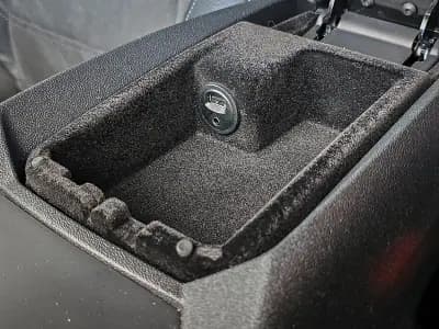 Vendo DS DS5 2015 - 14950 EUR, 117000 km - AUTO.MOTO.pt