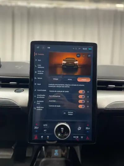 Vendo Ford Mustang Mach-E 2021 - 24999 EUR, 140000 km - AUTO.MOTO.pt