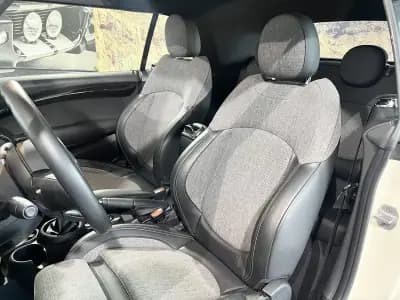 Vendo MINI 2019 - 24800 EUR, 28470 km - AUTO.MOTO.pt