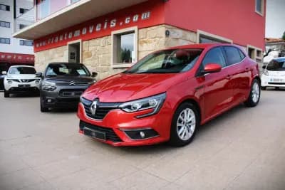 Sell Renault Mégane 2017 - 12450 EUR, 106500 km - AUTO.MOTO.pt