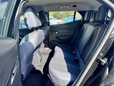 Vendo Peugeot e-2008 2020 - 20990 EUR, 18000 km - AUTO.MOTO.pt