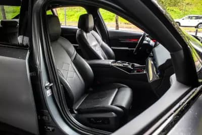 Vendo BMW i5 2023 - 79900 EUR, 17145 km - AUTO.MOTO.pt