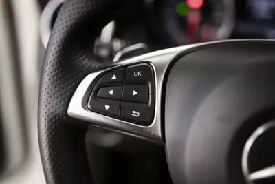 Vendo Mercedes-Benz A 200 2016 - 20950 EUR, 153146 km - AUTO.MOTO.pt