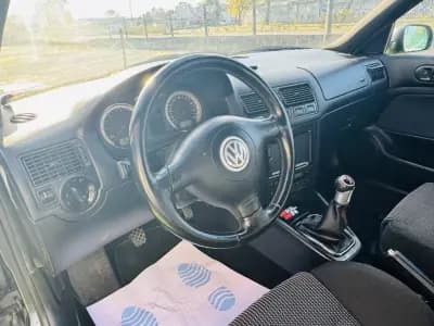 Sell Volkswagen Golf 2001 - 7999 EUR, 269000 km - AUTO.MOTO.pt