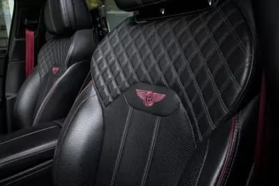 Sell Bentley Bentayga 2022 - 230000 EUR, 70942 km - AUTO.MOTO.pt