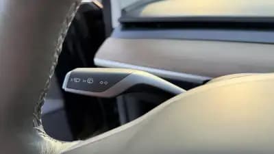 Vendo Tesla Model 3 2022 - 31900 EUR, 57000 km - AUTO.MOTO.pt