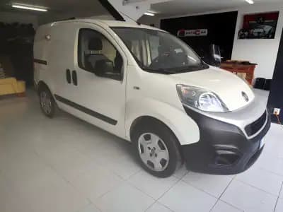 Vendo Fiat FIORINO 1.3 MULTIJET 2018 - 7980 EUR, 174000 km - AUTO.MOTO.pt