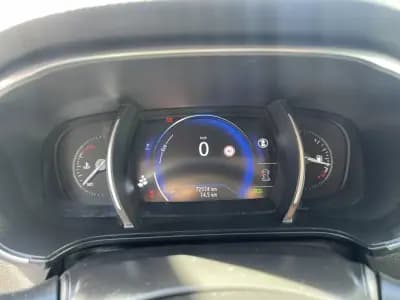 Sell Renault Mégane Sport Tourer 2019 - 17950 EUR, 72574 km - AUTO.MOTO.pt