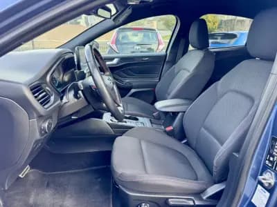 Vendo Ford Focus 2019 - 13900 EUR, 129500 km - AUTO.MOTO.pt