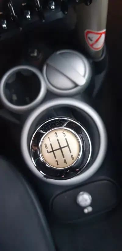 Vendo MINI One 2004 - 7990 EUR, 179700 km - AUTO.MOTO.pt