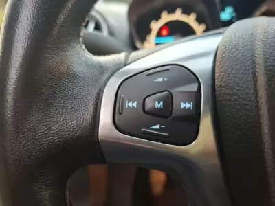 Sell Ford Fiesta 2016 - 9990 EUR, 87600 km - AUTO.MOTO.pt