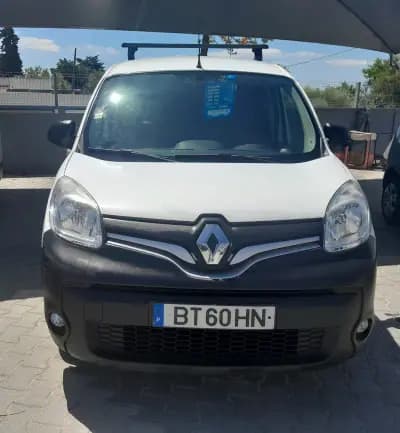 Vendo Renault Kangoo 2018 - 10900 EUR, 173000 km - AUTO.MOTO.pt