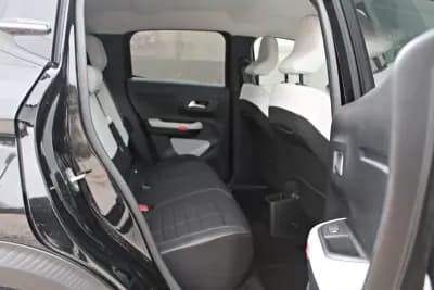 Sell Citroën C3 2025 - 18450 EUR, 20555 km - AUTO.MOTO.pt