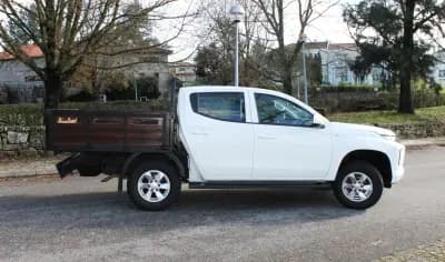 Sell Mitsubishi L200 2022 - 33990 EUR, 13000 km - AUTO.MOTO.pt