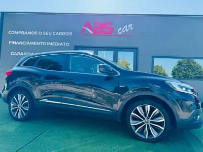 Sell Renault Kadjar 2016 - 18000 EUR, 105000 km - AUTO.MOTO.pt